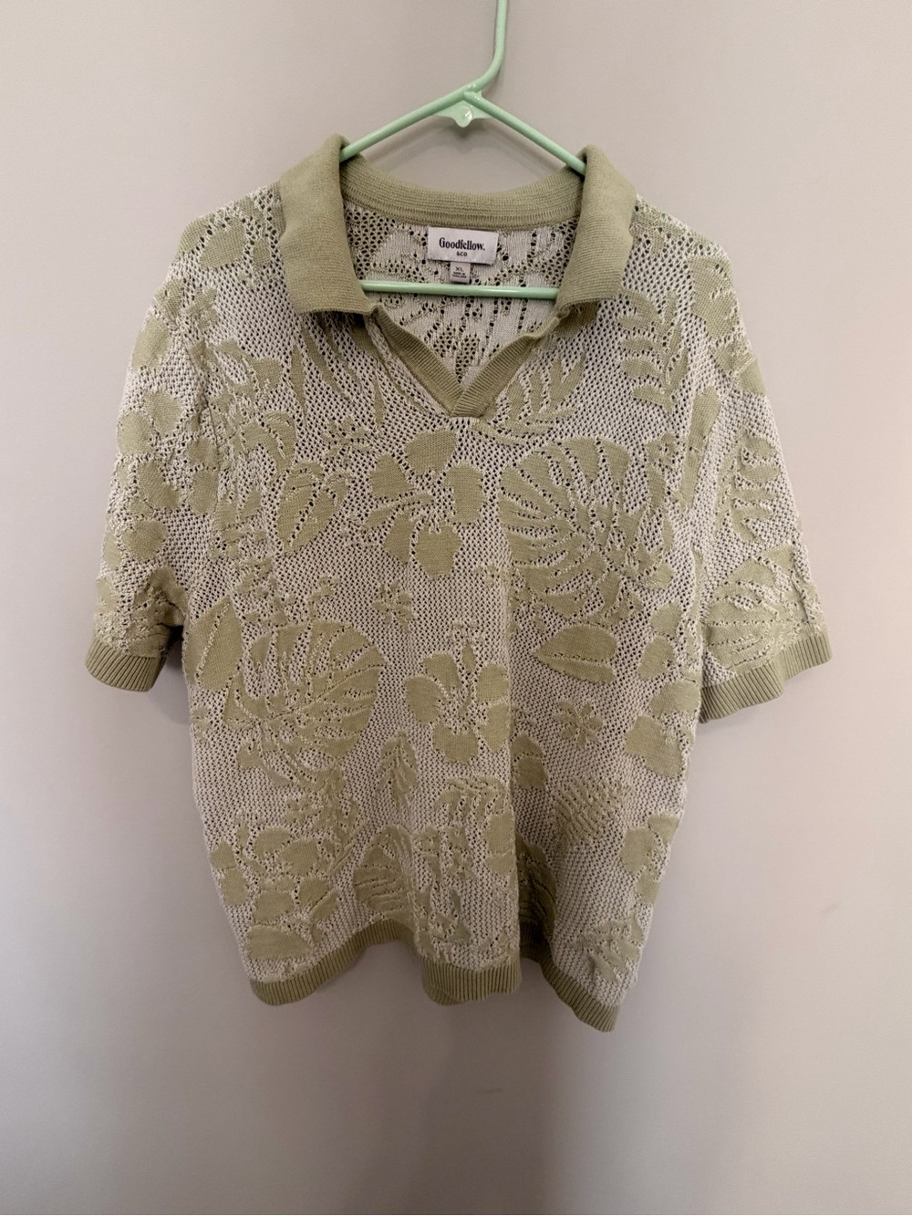 Goodfellow & Co Sage Green Knit Polo with Leaf Motif